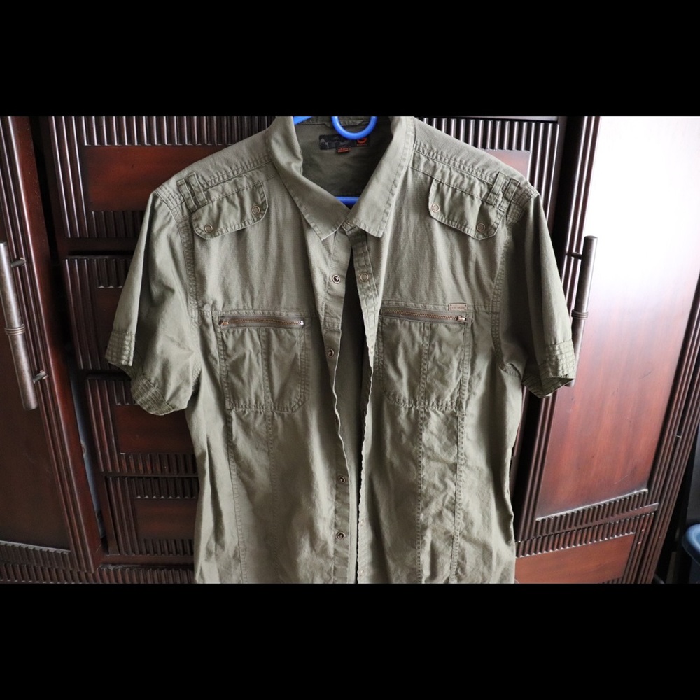 Guess short sleeve slim fit shirt